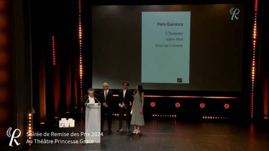Pierre Guenancia reçoit le prix des Rencontres philosophiques de Monaco pour “L’Homme sans moi. Essai sur l’identité”